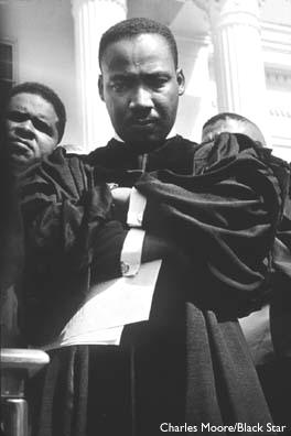http://www.educationplanet.com/redirect?url=http://www.pathfinder.com/Life/mlk/mlkpics.html