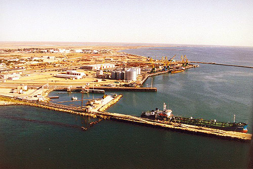 Source is http://www.kazakhembus.com/Oil_terminal_on_the_Caspian2.jpg