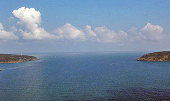 Source is http://www.adrianople.net/Black%20Sea%20-%20Bosphorus-01.JPG